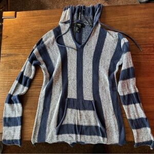 Forever 21 Baja Hoody. Women’s Size Small.